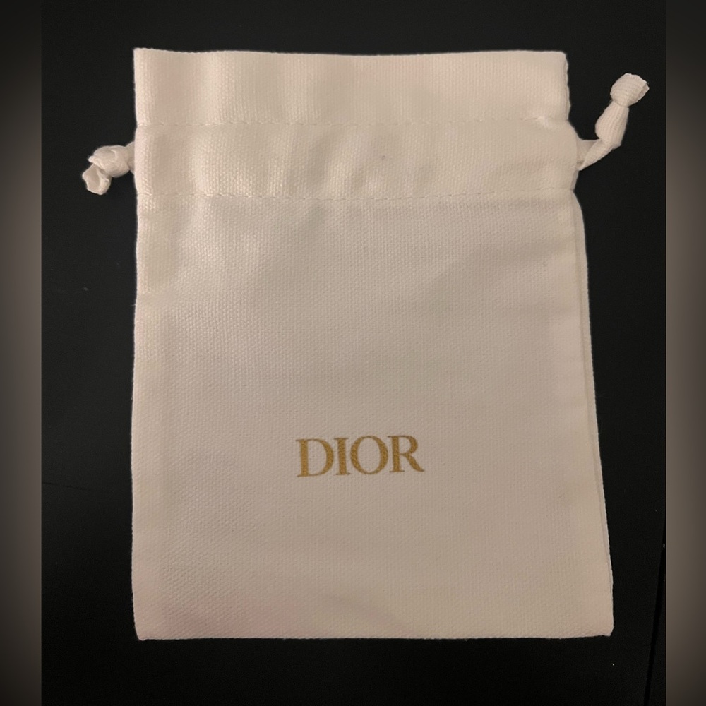 Dior Pouch - Picture 2 of 2